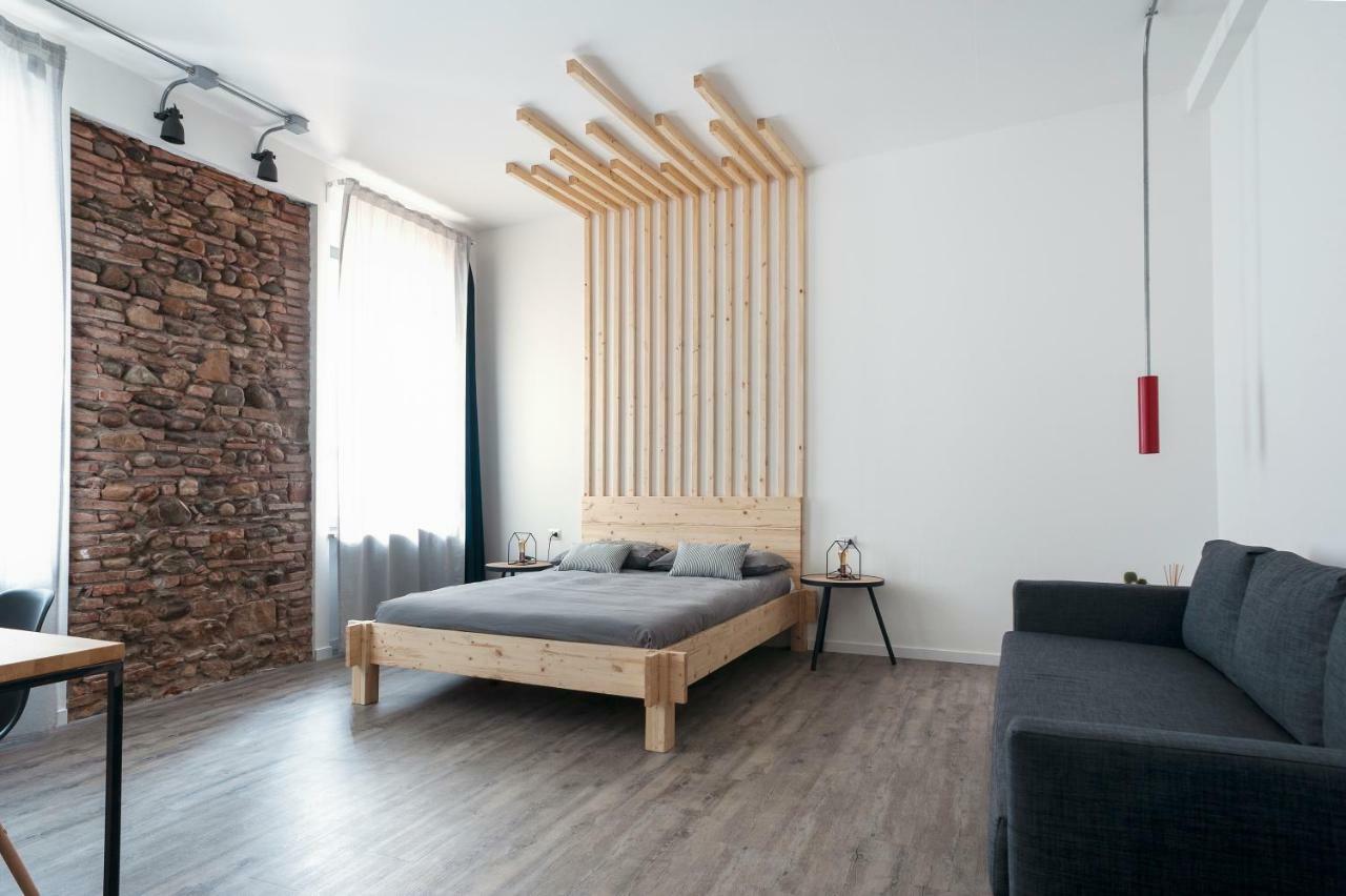 Artisan Apartment
